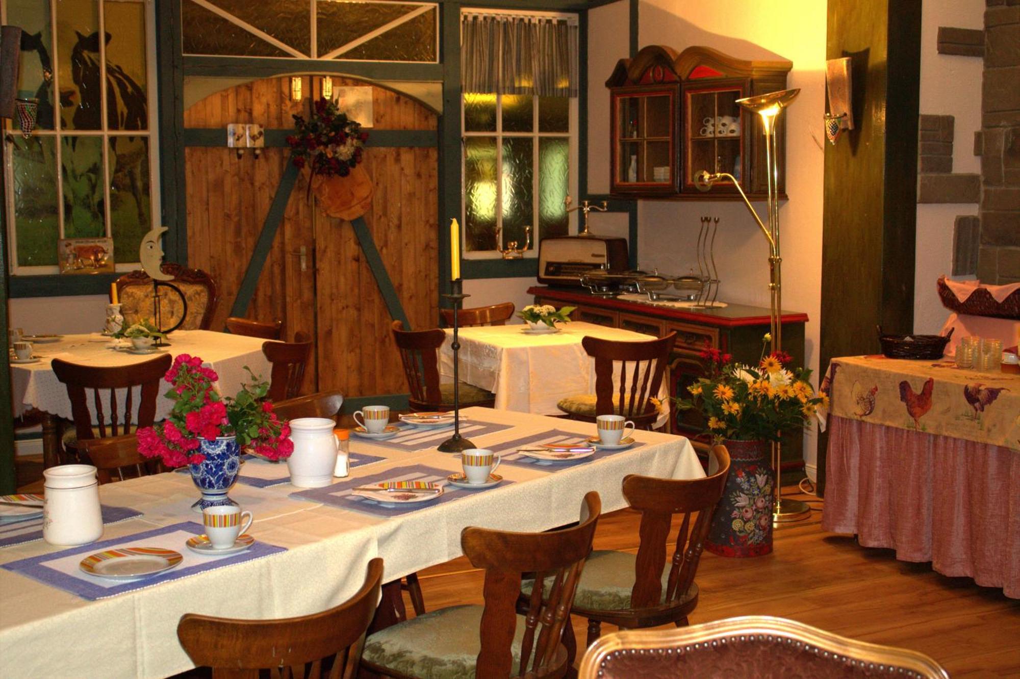 Landhaus Tewel Hotel Mit Restaurant المظهر الخارجي الصورة