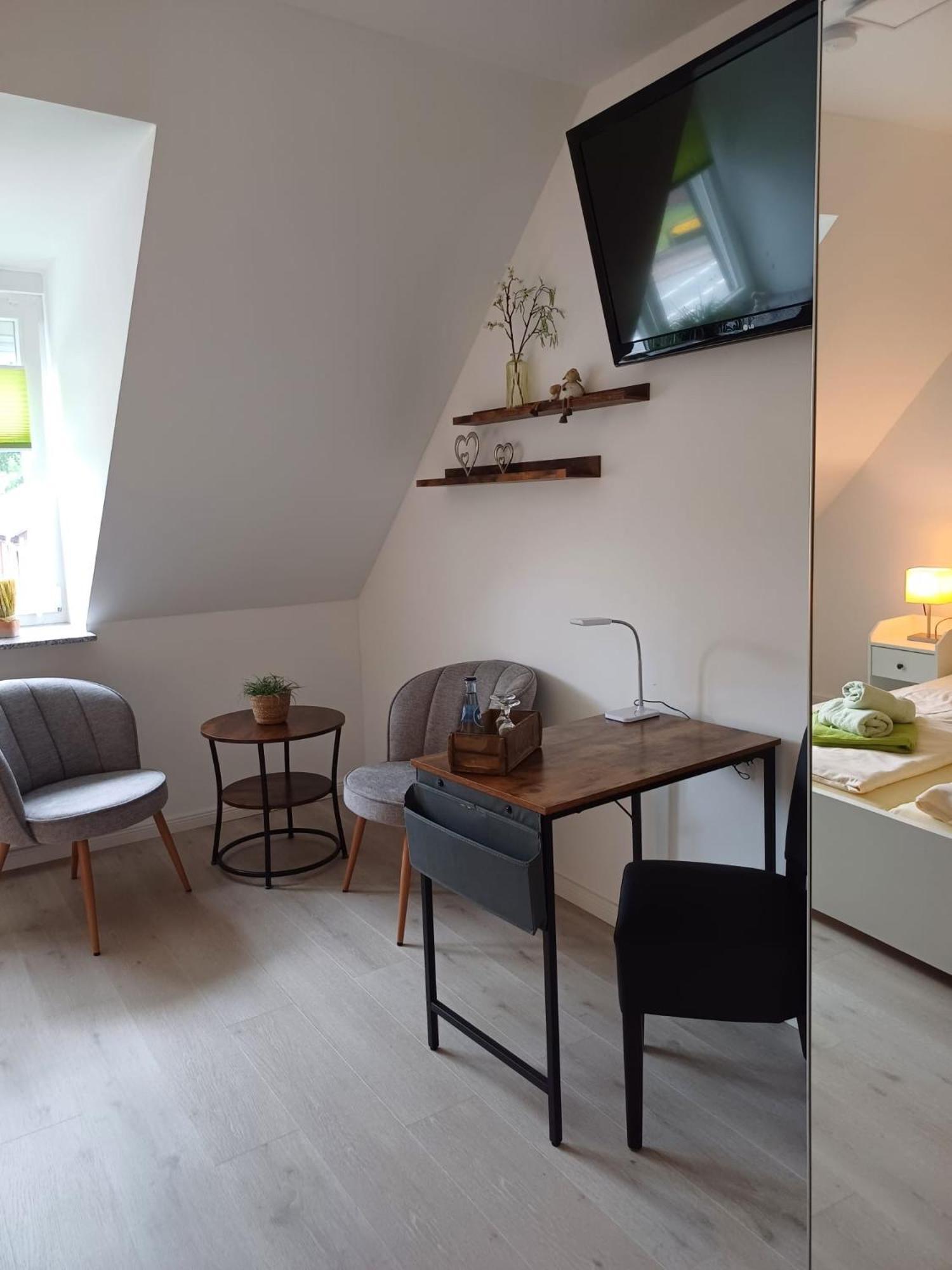 Landhaus Tewel Hotel Mit Restaurant المظهر الخارجي الصورة